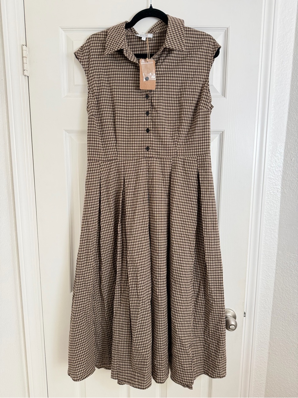 RIHOAS Brown Gingham Pleated Midi Dress NWT Size L - Picture 2 of 7